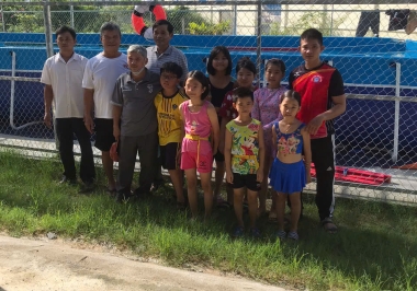 Hồ bơi di động Trường Cao Bá Quát ở Quảng Nam